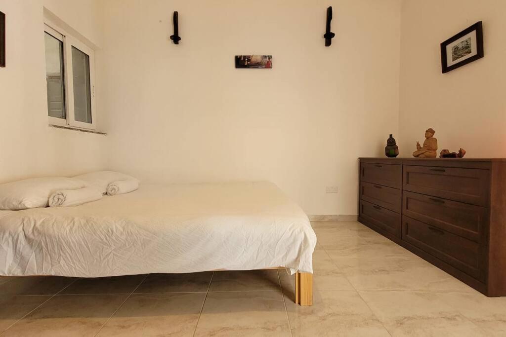Luxury En-Suite Double. Beach-House With Sea Views Mellieħa Extérieur photo